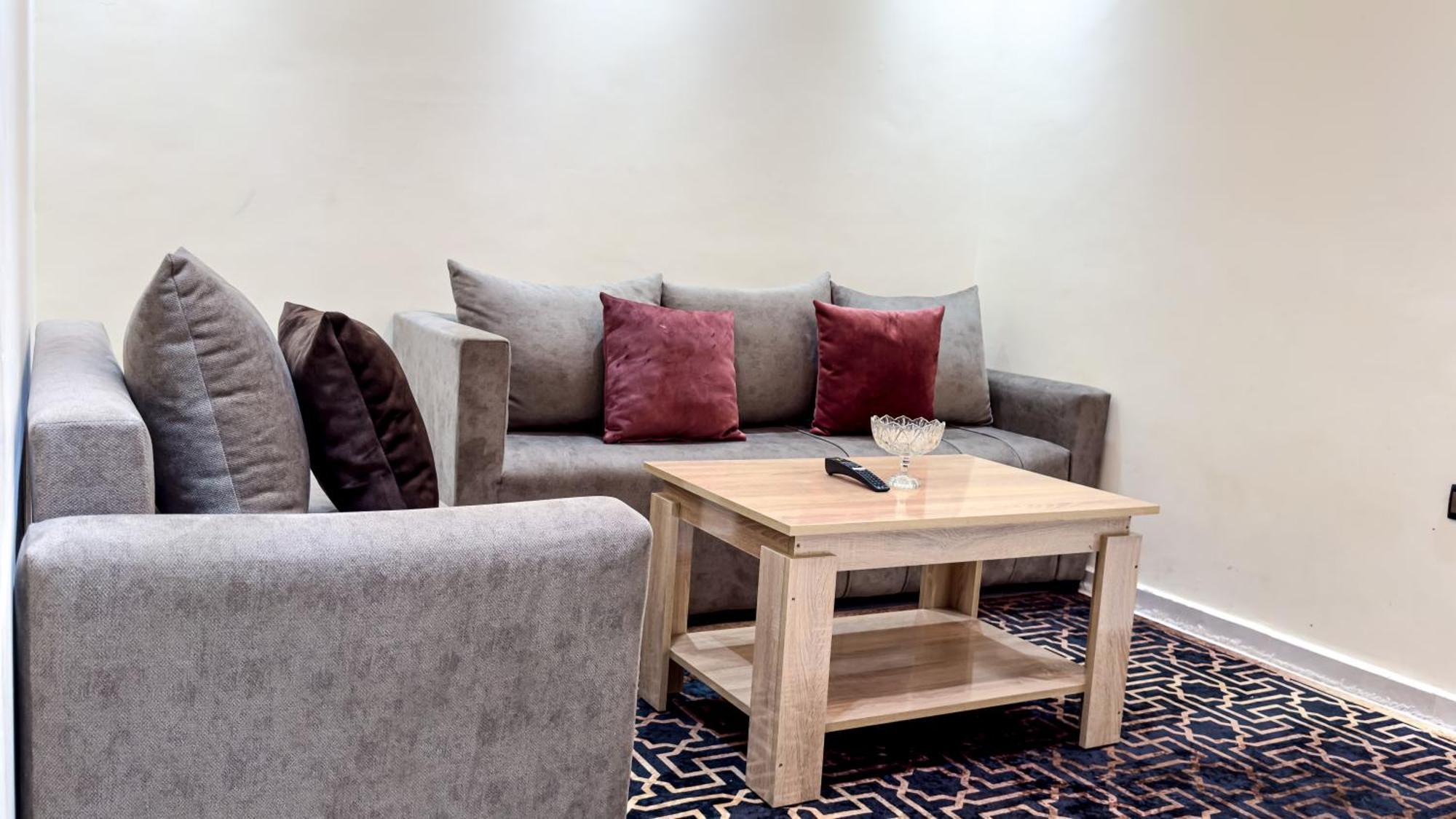 Appartement Spacieux Et Calme A Proximite De La Mer Et La Gare Agdal ラバト エクステリア 写真